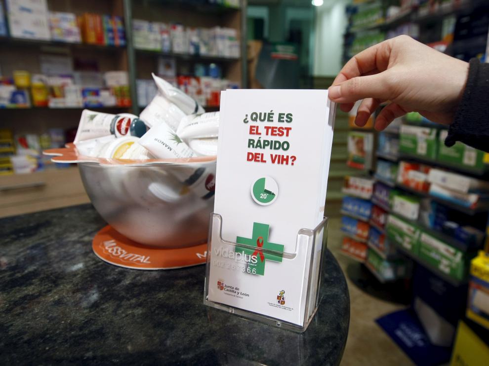 Pruebas de detección del sida en las farmacias de Aragón.
