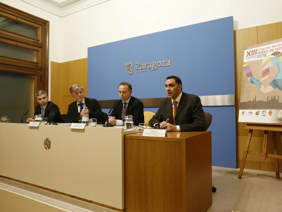 ?Presentación del Congreso Nacional de Federaciones de Peñas de Fútbol de Zaragoza