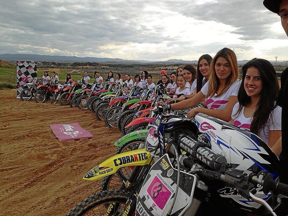 Participantes del campus de motocross y enduro celebrado el año pasado en Motorland.