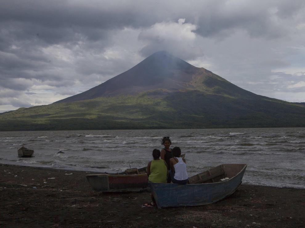 Erupción de un volcán en Nicaragua.