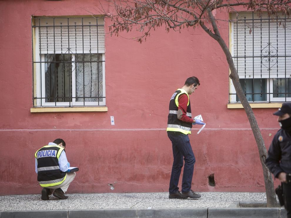 La Policía señala varios impactos tras un tiroteo en Torrero