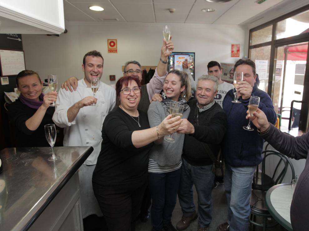 Celebración del Gordo en Sariñena