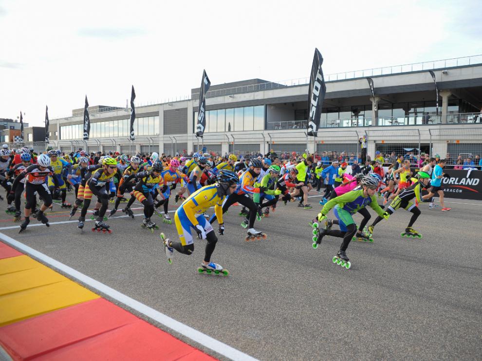 Salida de las pruebas de atletismo y patinaje de la pasada edición de La Invernal.