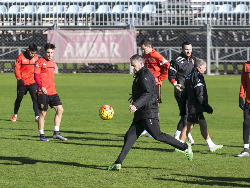 Lluís Carreras, en un entrenamiento del Real Zaragoza.