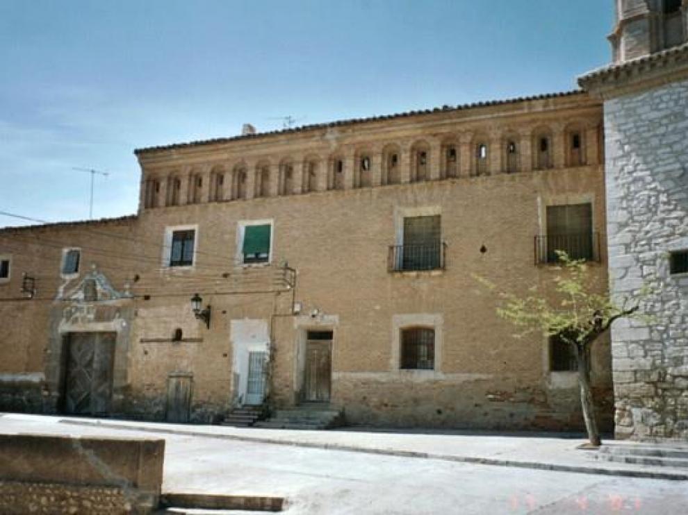 Castillo-palacio de los Marqueses de Lazán, en Letux.