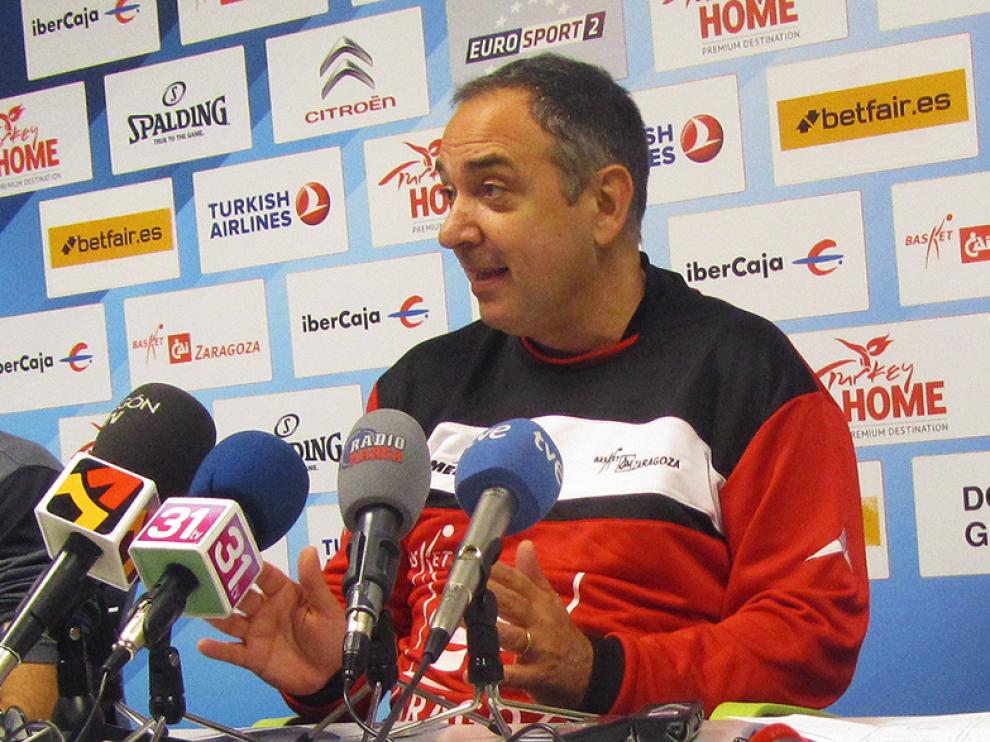 El entrenador del CAI Zaragoza, Andreu Casadevall.