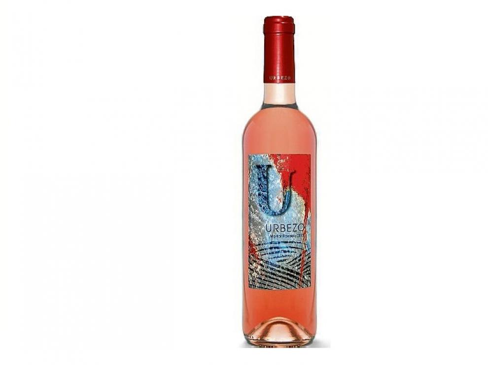 Este vino de la D. O. Cariñena destaca por su color rosado.
