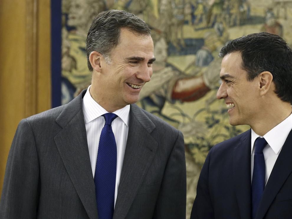 Felipe VI y Pedro Sánchez, en Zarzuela