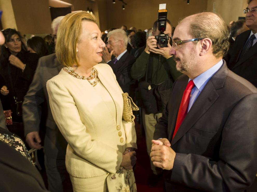 Luisa Fernanda Rudi y Javier Lambán coincidieron ayer en el acto dedicado a Fernando II.