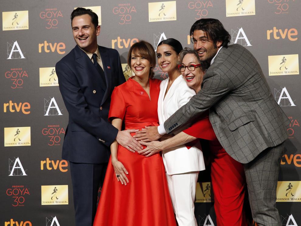 El equipo de la novia bromea sobre el estado de Paula Ortiz, que espera un hijo