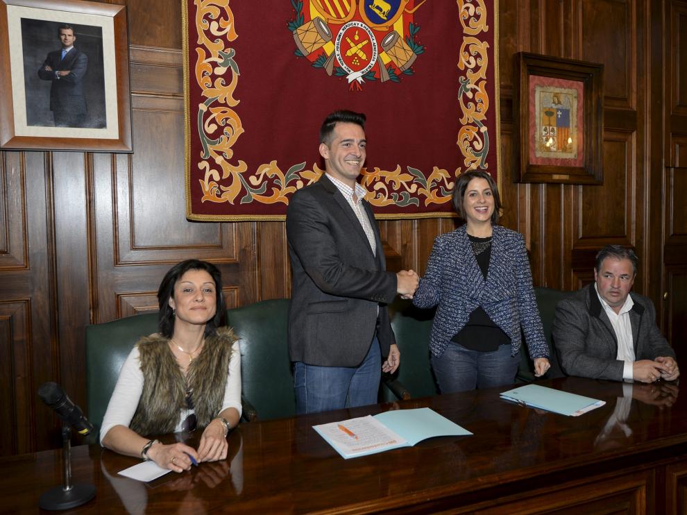 Loreto Camañes (C's), Ramón Fuertes (C's), Emma Buj (PP) y Jesús Fuertes (PP).