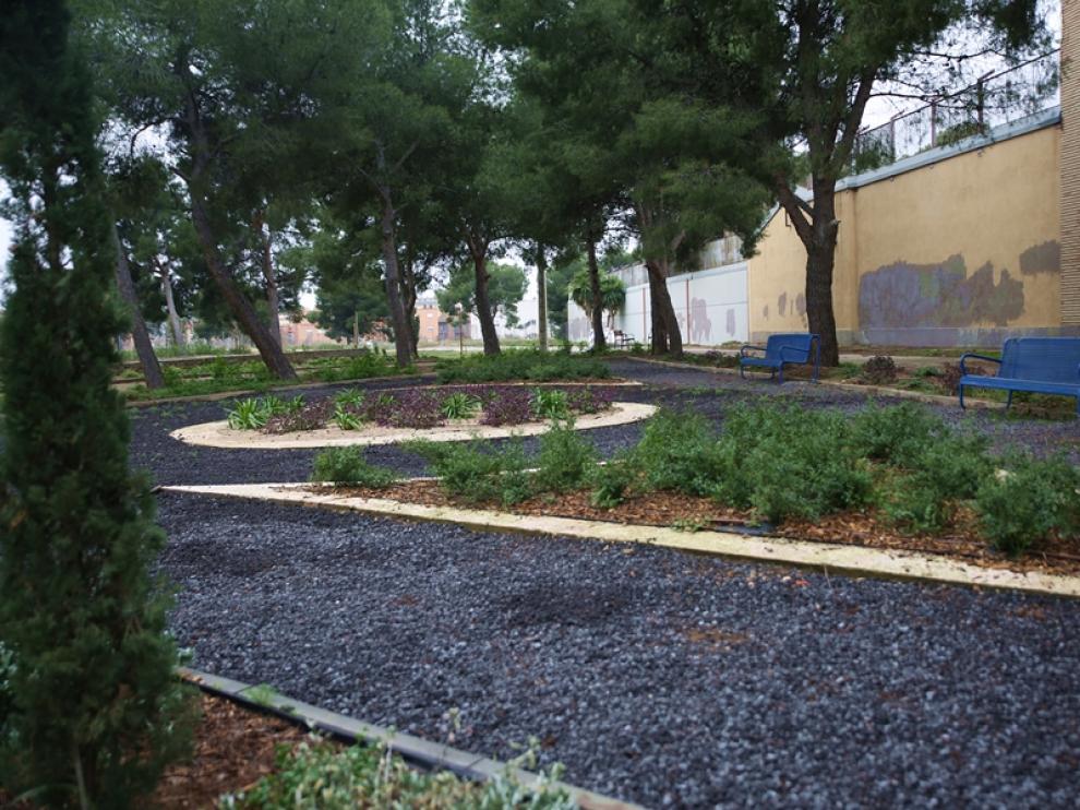 En los jardines han trabajado dieciséis alumnos de la escuela taller Alto Carabinas.