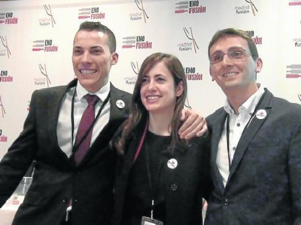 Guillermo Cruz, Pilar Cavero y Raúl Igual, los sumilleres aragoneses que cataron las garnachas.