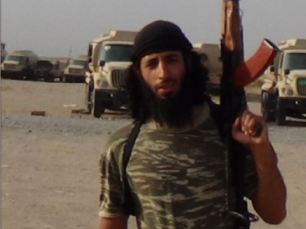 El yihadista británico Jihadi John a cara descubierta