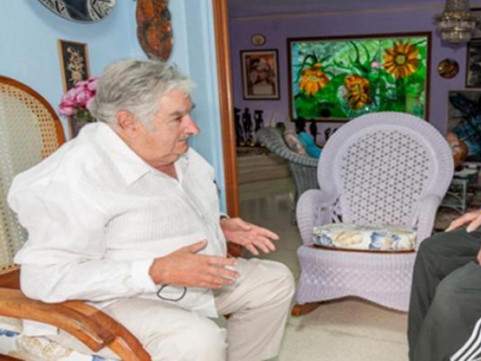 Mujica se reunió con Fidel Castro, al que encontró "centelleante"