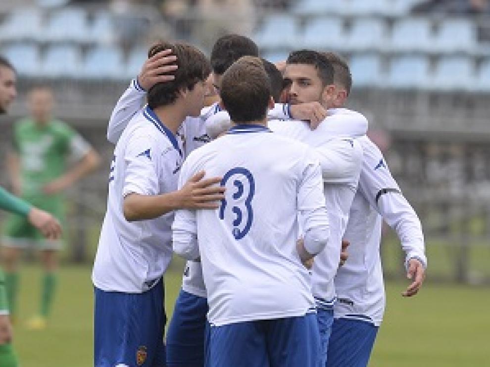El Deportivo Aragón sigue líder tras vencer al Escalerillas