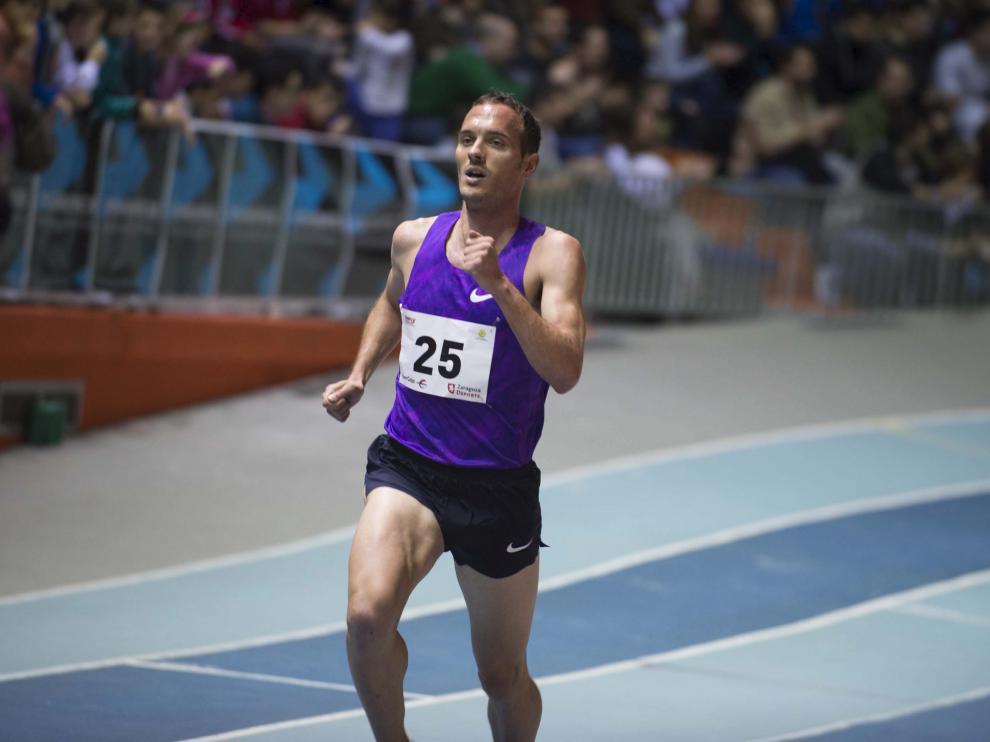Toni Abadía, durante su victoria del sábado en el Trofeo Ciudad de Zaragoza