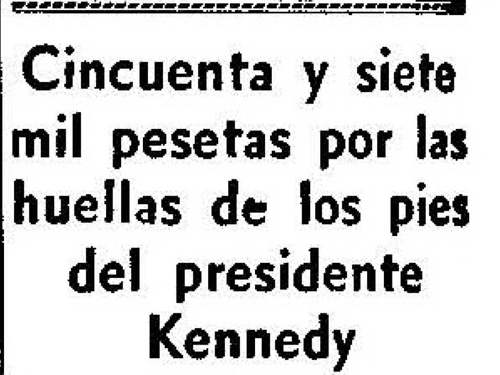 Cincuenta y siete mil pesetas por las huellas de los pies de Kennedy dibujadas a lápiz