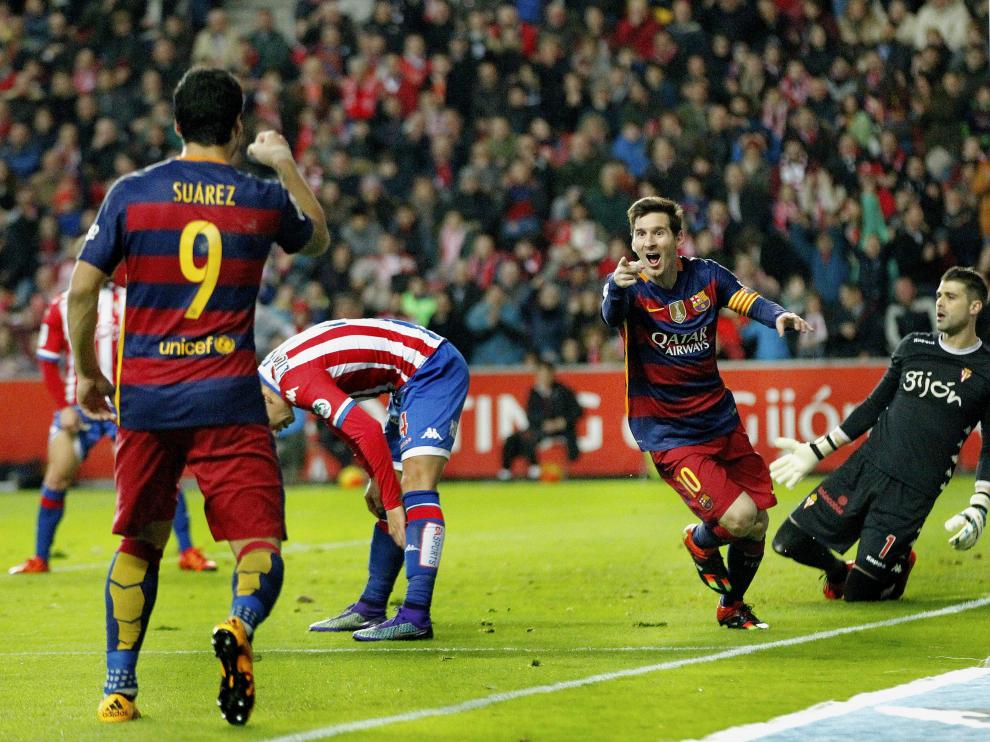 Messi celebra uno de los goles.