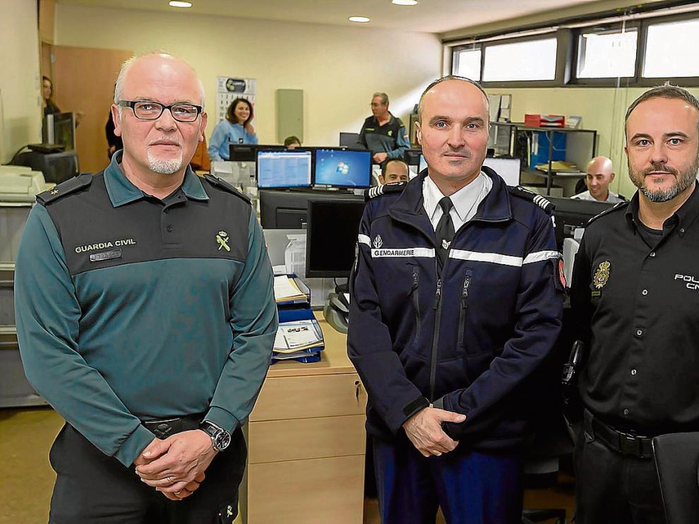 Miguel Ramos (Guardia Civil), Michel Yébenes (Gendarmería) y Francisco Javier Briz (Policía Nacional).