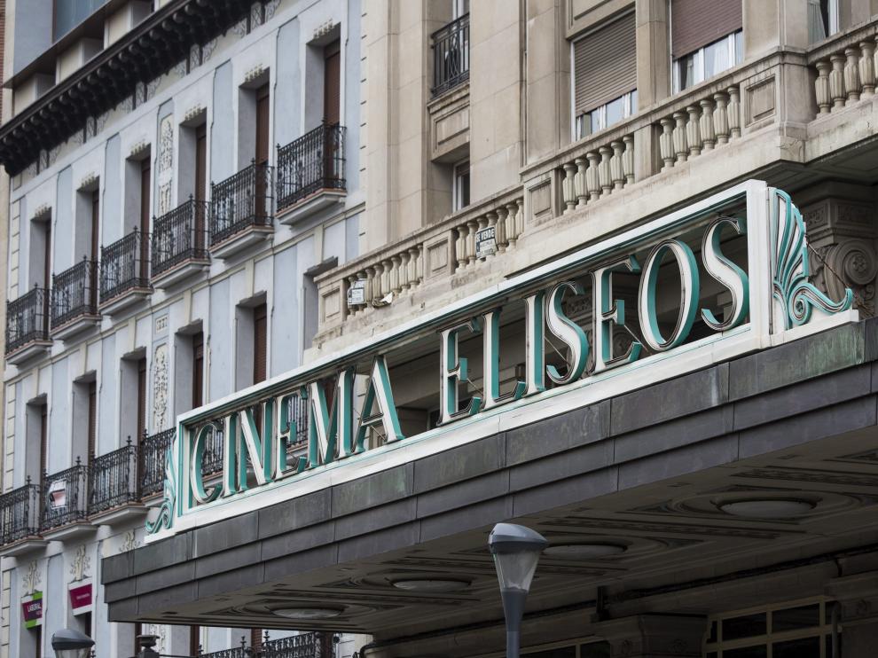 Fachada del cine Elíseos