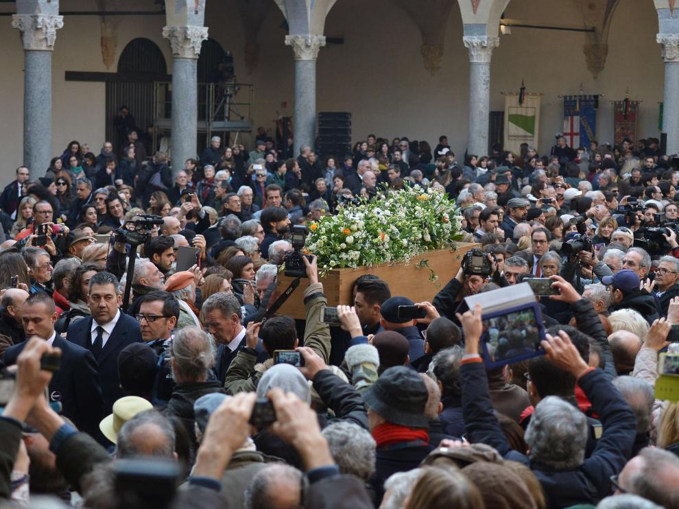 Funeral laico de Umberto Eco