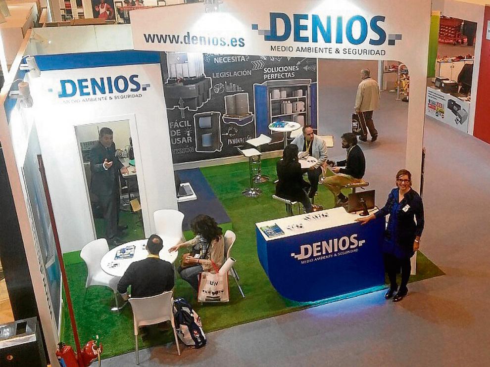 Estand de la empresa Denios, que participa por tercera vez en la Feria Internacional de la Seguridad.