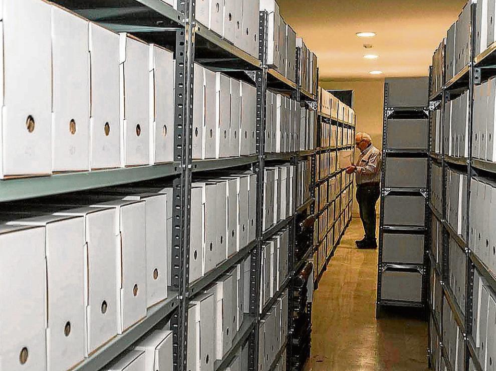 Miles de documentos resumen la vida de la mayor empresa minera de Utrillas.