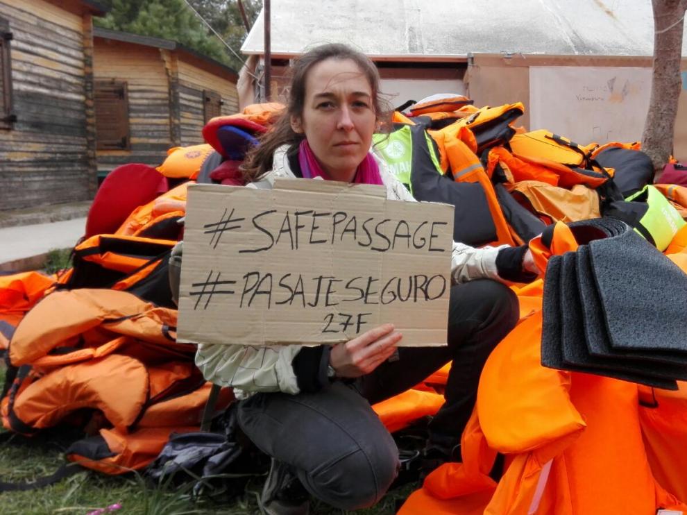 Susana Balet en un campo de refugiados de Lesvos