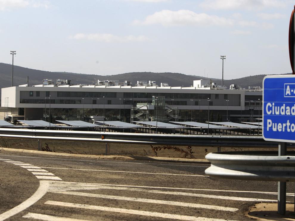 ESPAÑA TURISMO AEROPUERTO CIUDAD REAL