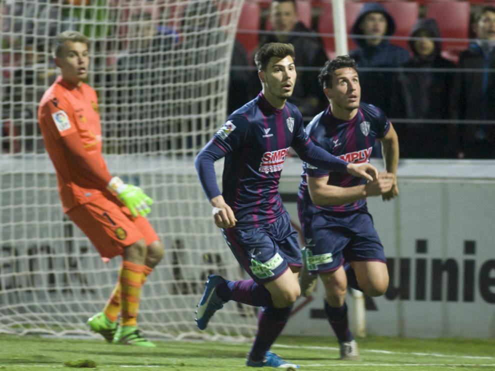 La SD Huesca durante un partido de esta temporada.