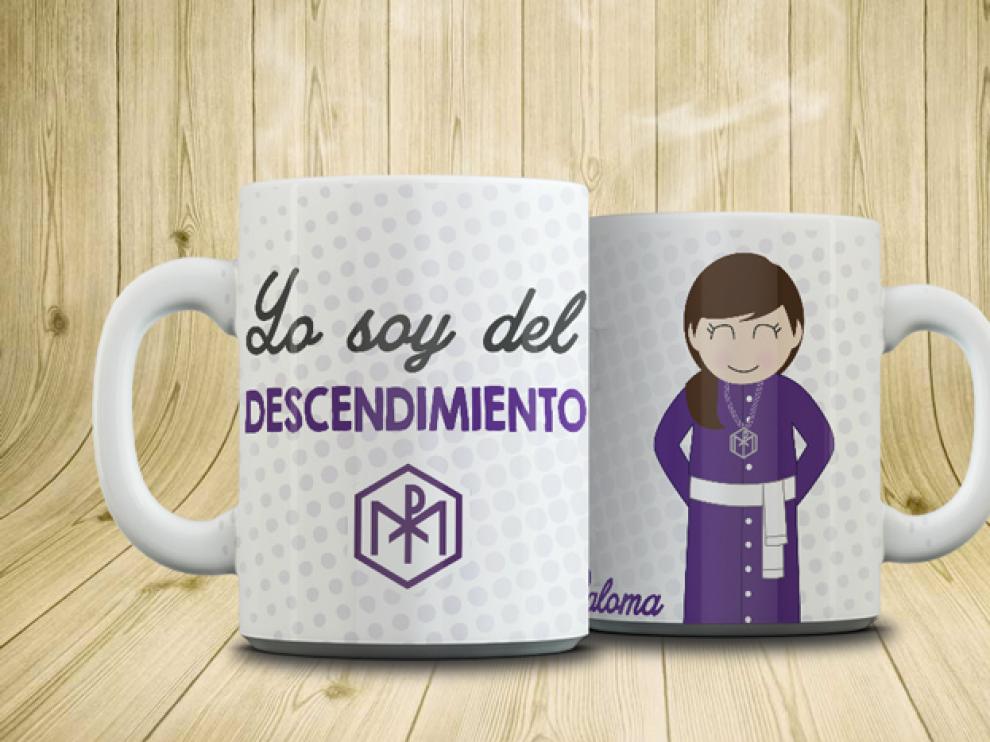 Cada cofrade puede enviar su fotografía para personalizar su taza con su Hermandad.