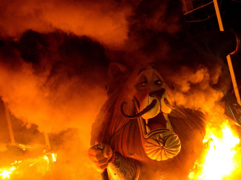 Las fallas arden en Valencia