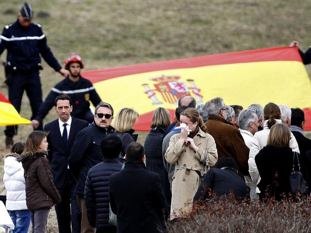 La primera visita a Le Vernet. Los familiares de las 150 víctimas del accidente del vuelo Germanwings estuvieron por primera vez en la zona del siniestro el 26 de marzo de 2015.