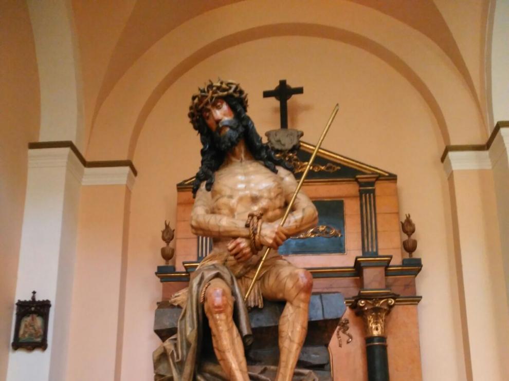 La Cofradía del Ecce Homo celebró los 50 años procesionando con su talla titular.