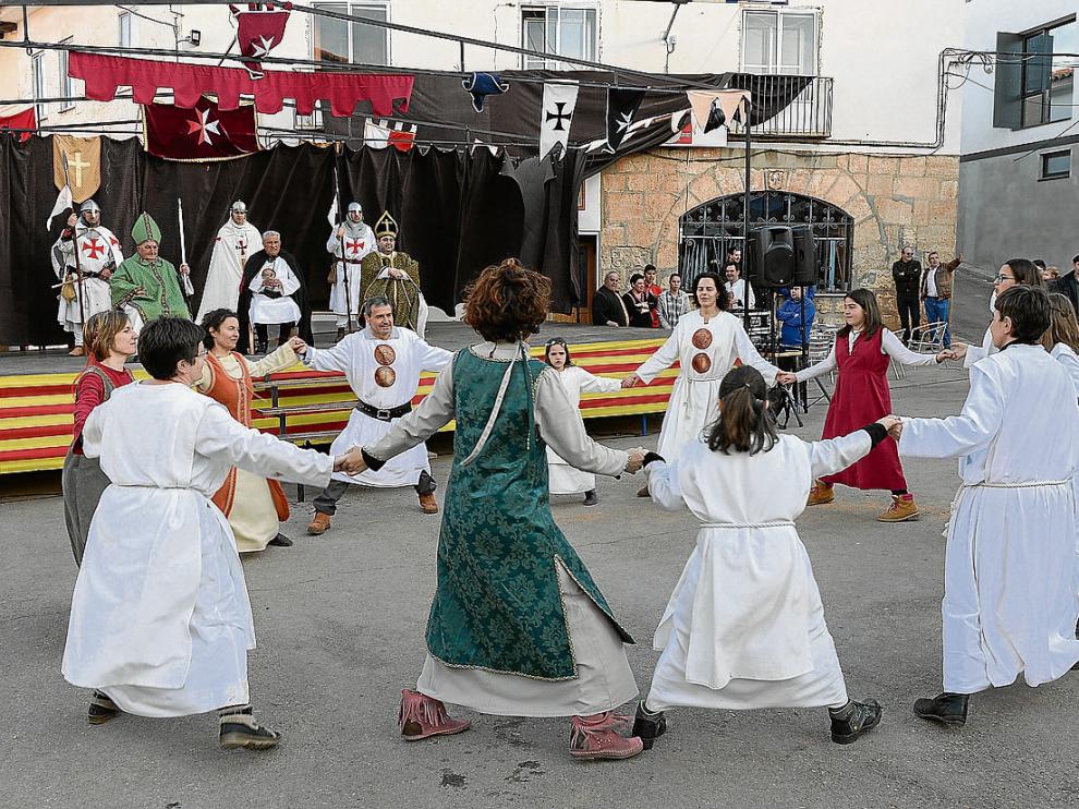 Las recreaciones teatrales sobre la historia medieval de Alfambra son el eje de la fiesta.