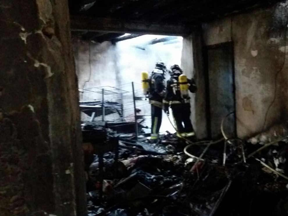 Sofocado Un Incendio En Caspe Que Ha Obligado A Desalojar Una Vivienda ...