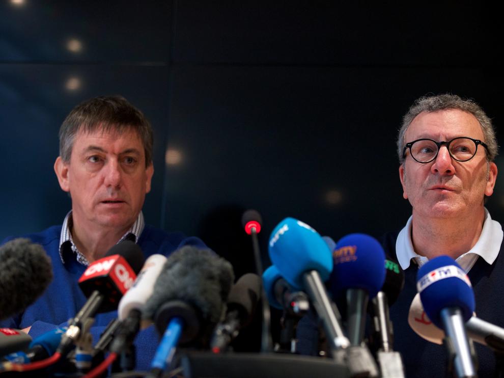 El ministro del Interior belga, Jan Jambon, y el alcalde de Bruselas, Yvan Mayeur, durante una rueda de prensa.