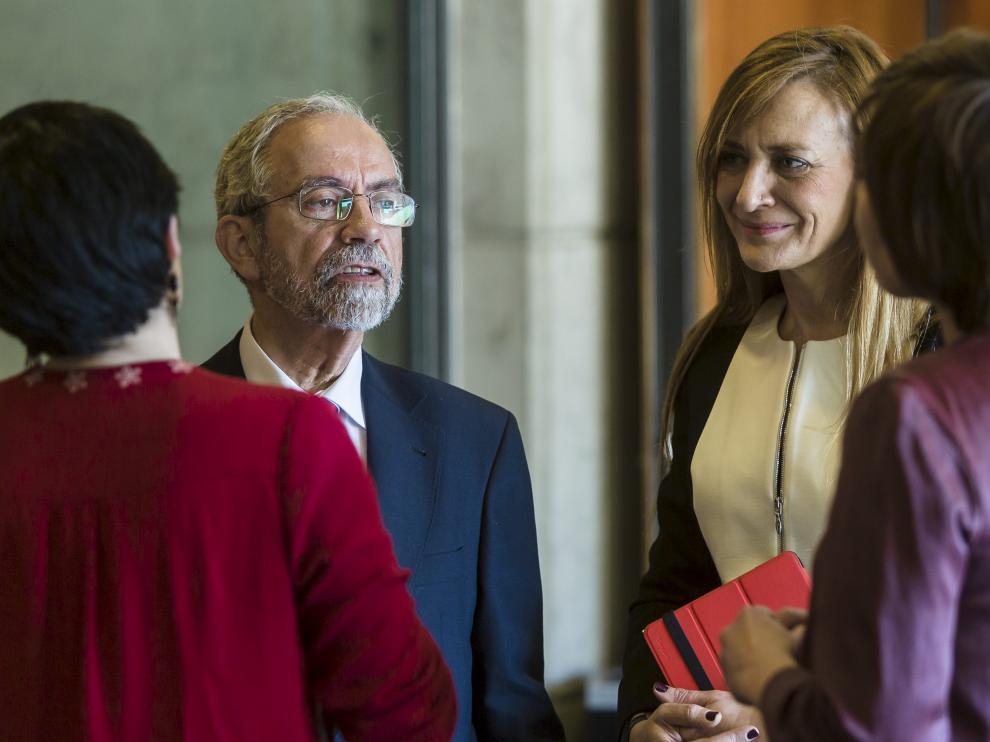 Comparecencia en las Cortes de José Ignacio Sánchez Miret, coordinador de trasplantes de Aragón.