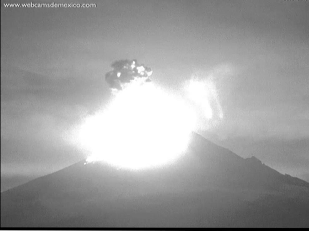 Explosiones en Popocatépetl.