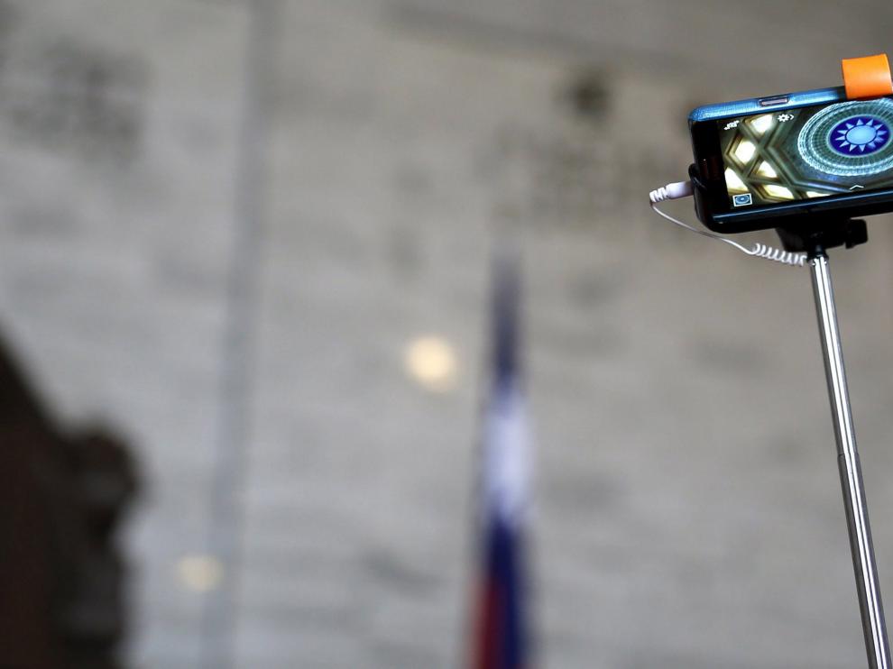 La búsqueda de un selfi origina cada día más accidentes