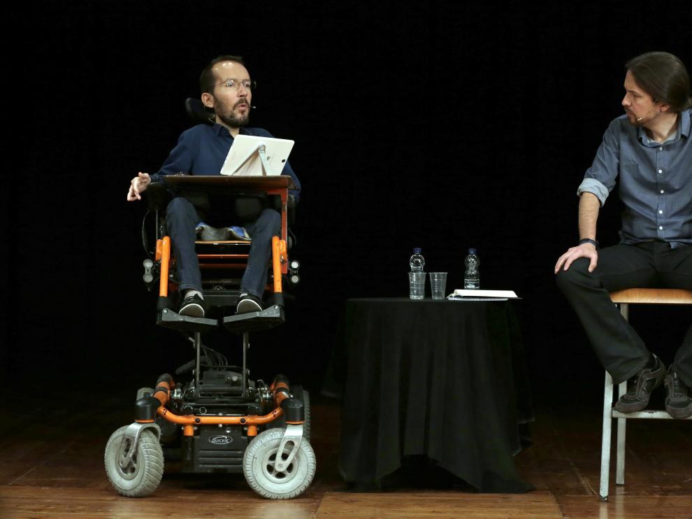 Pablo Echenique y Pablo Iglesias este sábado en Barcelona.