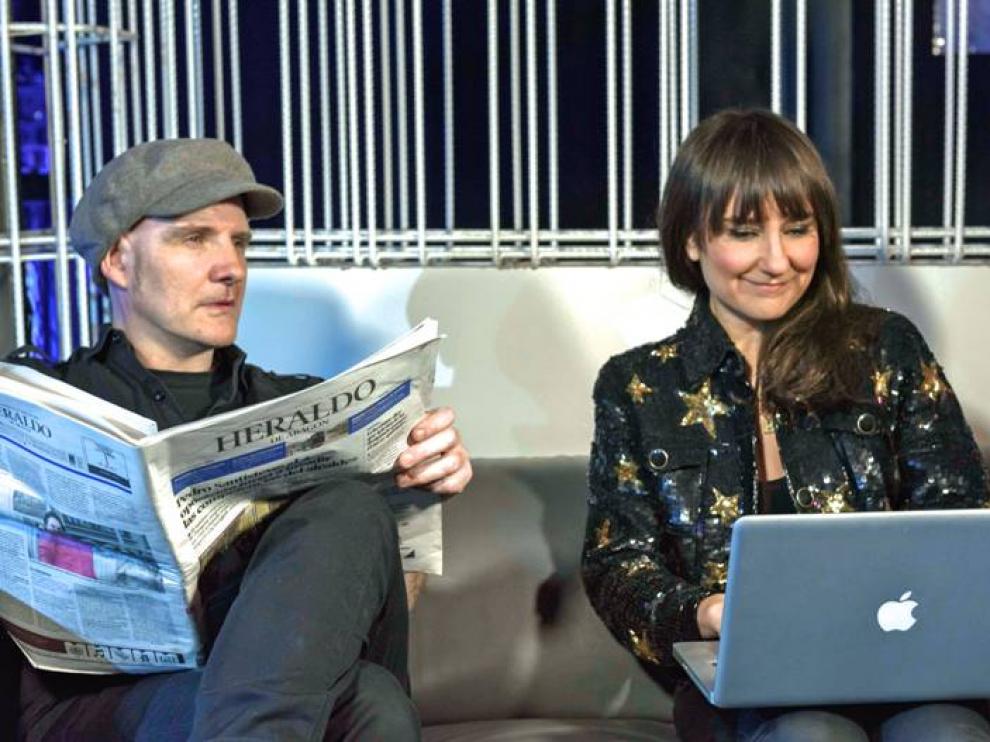 Eva y Juan, los componentes de Amaral, responden a las preguntas de los lectores de Heraldo
