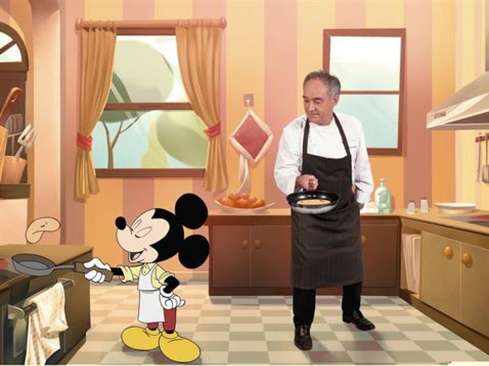 Ferran Adrià cocina con Mickey Mouse y otros personajes de Disney en un nuevo libro.