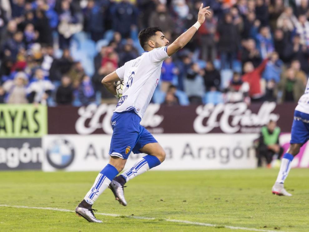 Ángel celebra su último gol, el pasado 28 de febrero en La Romareda, ante el Lugo.