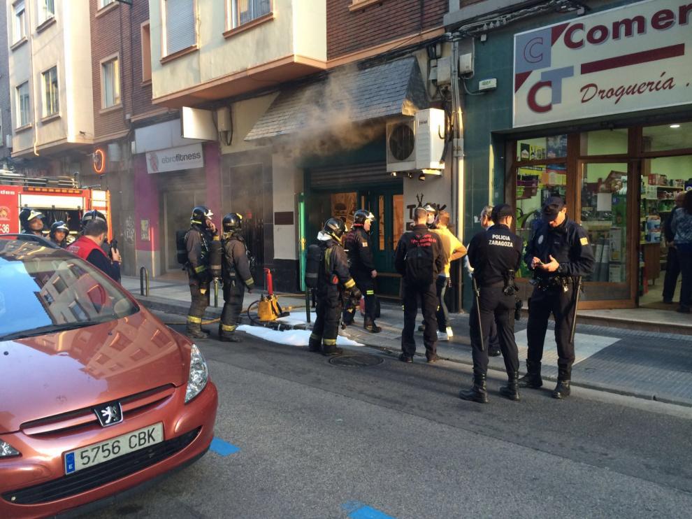 Incendio en la hamburguesería Takk de Zaragoza