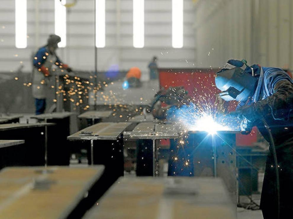 La industria encabeza el aumento de víctimas mortales en el trabajo