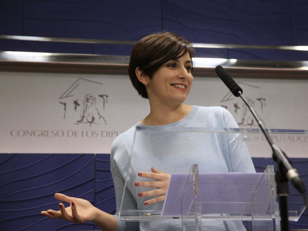 La diputada socialista Isabel Rodríguez durante su comparecencia en el Congreso