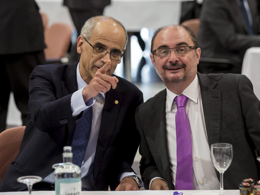 Los máximos responsables de los Gobiernos de Andorra y Aragón, Antoni Martí y Javier Lambán respectivamente exploran nuevos nichos de colaboración.