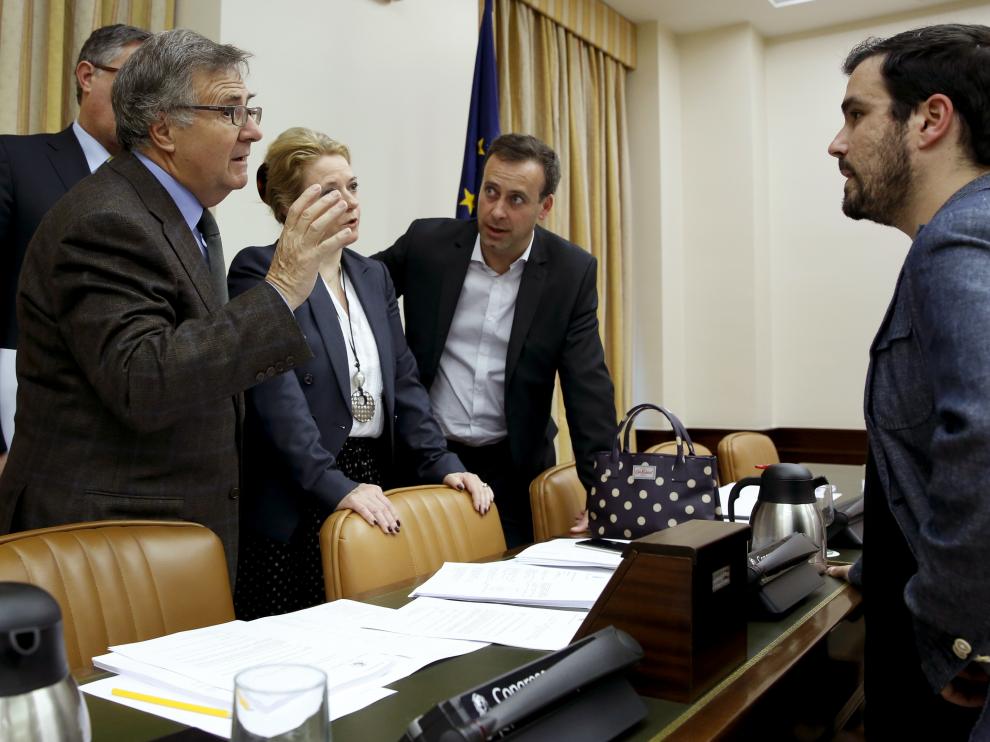 Garzón, este miércoles, en la comisión de economía del Congreso.